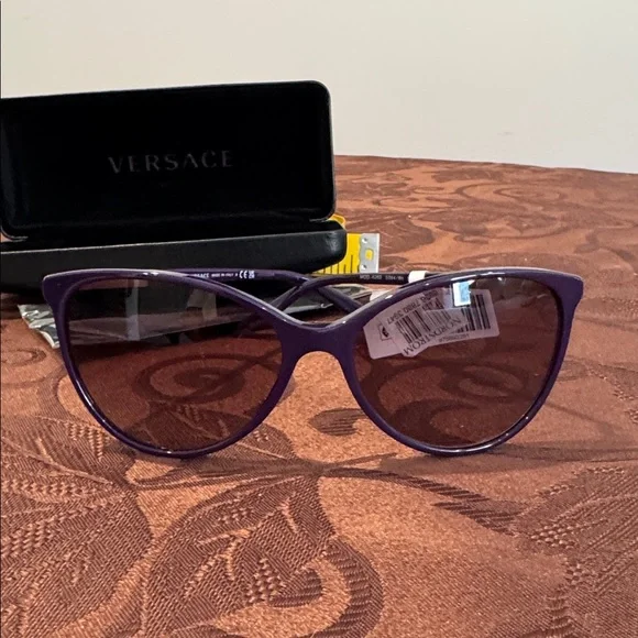 Versace 58mm Round Sunglasses. - Picture 5 of 11